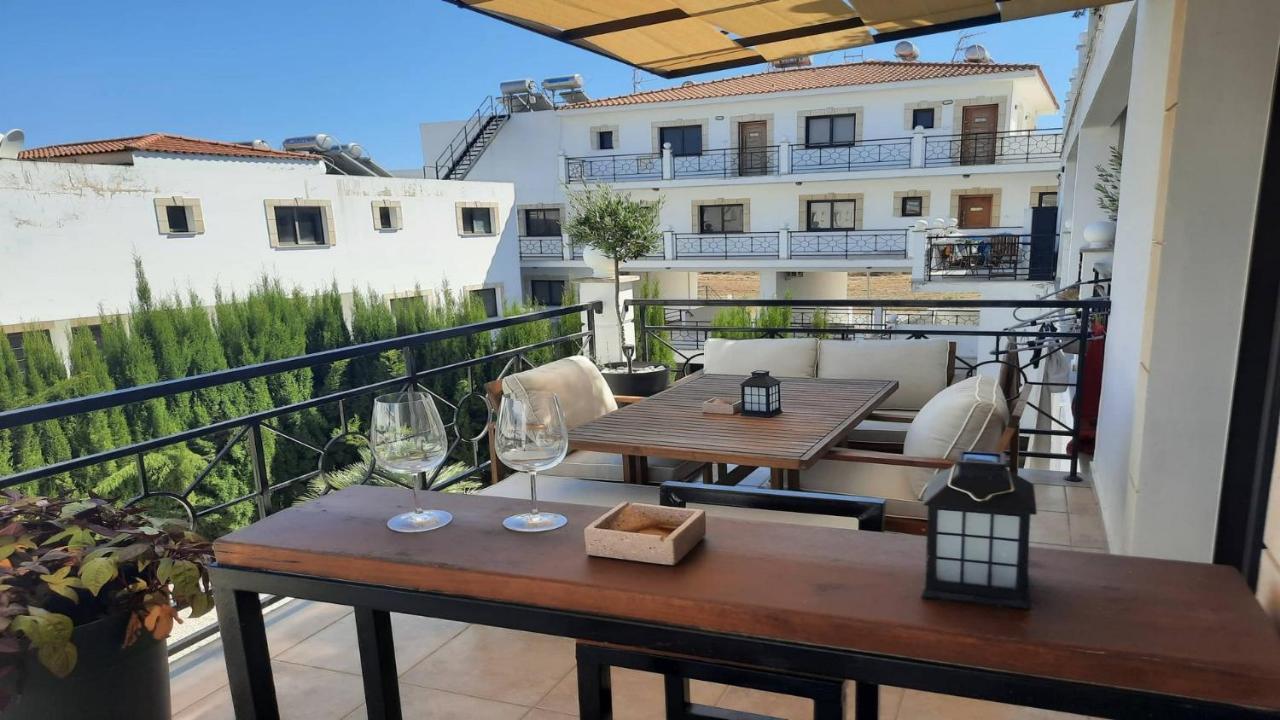 Paramount Gardens Resorts C201 Larnaka Exterior foto